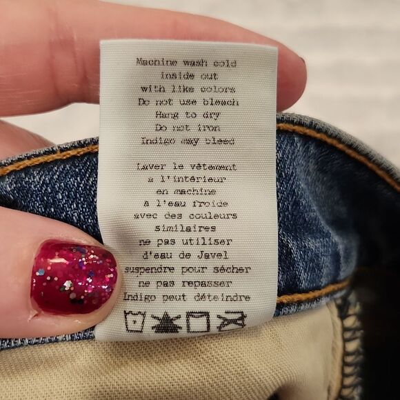 Medium wash, super soft, distressed Rag&bone skinny jeans w/distressed hem sz25! - Picture 8 of 13